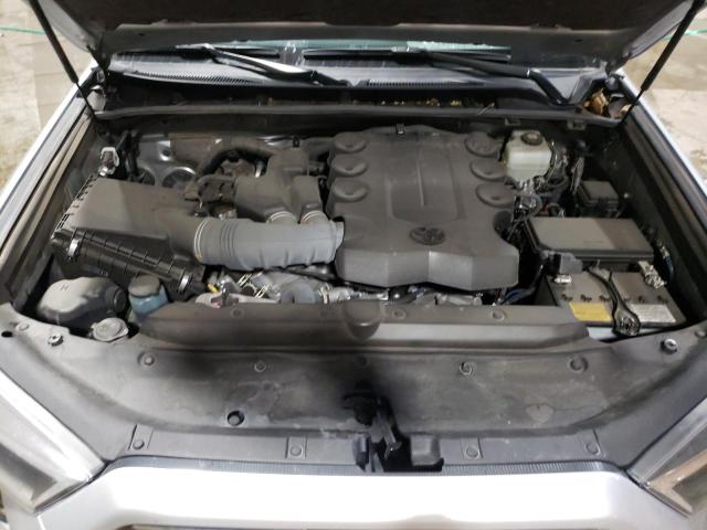 Photo 12 from auction – 2022 TOYOTA 4RUNNER SR with VIN JTEMU5JRXN6030011