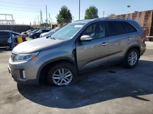 KIA SORENTO LX 2015 with VIN 5XYKT4A69FG648305 - Photo from auction