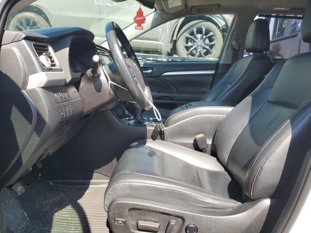 Photo 7 from auction – 2019 TOYOTA HIGHLANDER with VIN 5TDJZRFH9KS583857