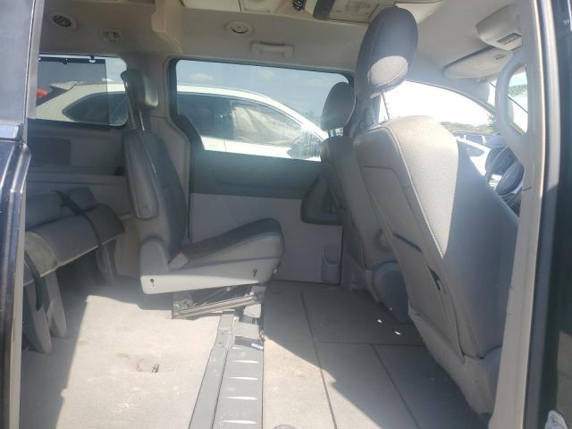 Photo 10 from auction – 2008 CHRYSLER TOWN & COU with VIN 2A8HR54P68R792002