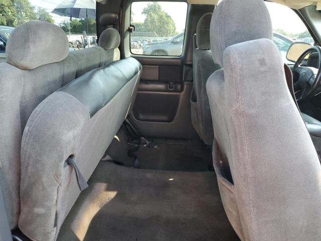 Photo 10 from auction – 2004 CHEVROLET SILVERADO with VIN 2GCEC19T341187972