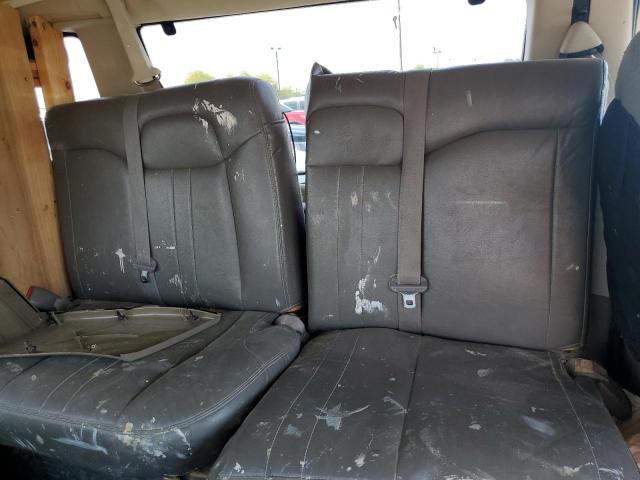 Photo 11 from auction – 2004 FORD ECONOLINE with VIN 1FBNE31L34HA85445