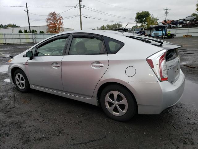 Photo 2 from auction – 2013 TOYOTA PRIUS with VIN JTDKN3DU6D5573339