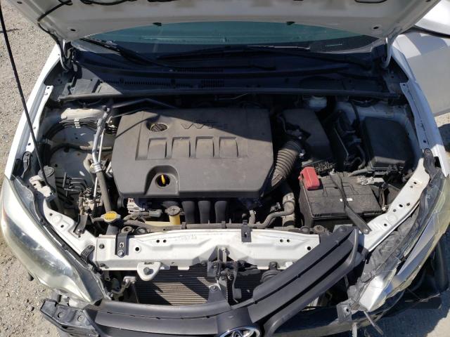 Photo 11 from auction – 2014 TOYOTA COROLLA L with VIN 5YFBURHE0EP131296