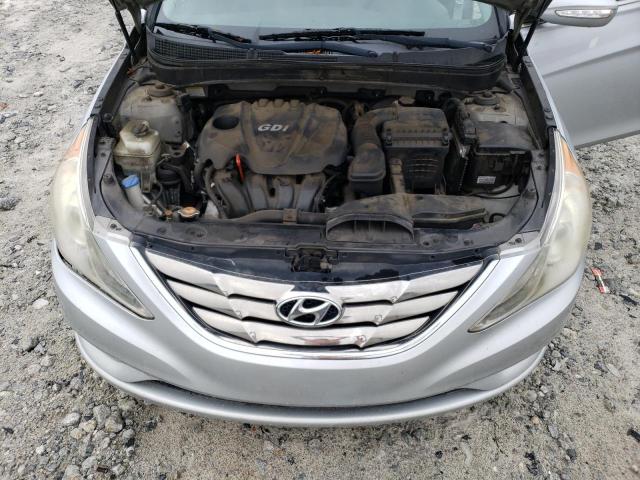 Photo 11 from auction – 2011 HYUNDAI SONATA SE with VIN 5NPEC4AC9BH016331