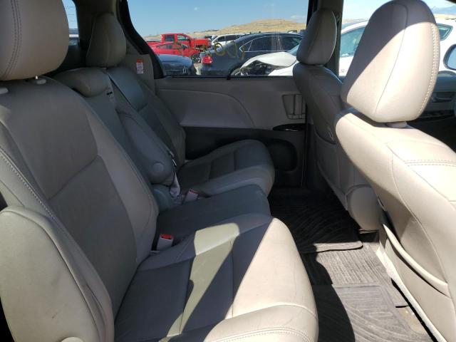 Photo 11 from auction – 2015 TOYOTA SIENNA XLE with VIN 5TDYK3DCXFS686072