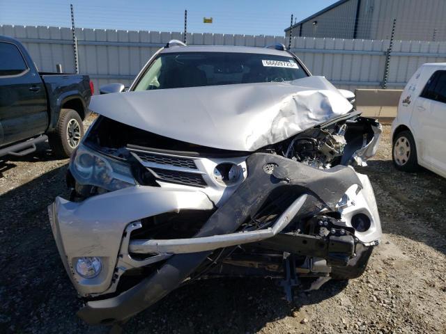 Photo 5 from auction – 2015 TOYOTA RAV4 LIMIT with VIN 2T3YFREVXFW229185