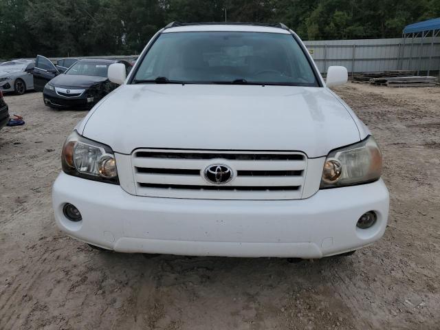 Photo 5 from auction – 2005 TOYOTA HIGHLANDER with VIN JTEGP21A950080723