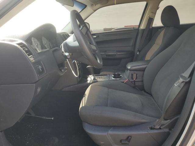 Photo 7 from auction – 2008 CHRYSLER 300 LX with VIN 2C3KA43R08H230222