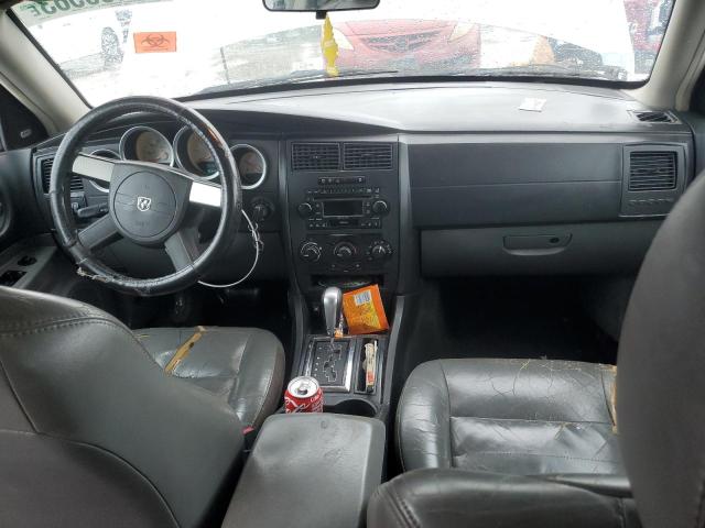 Photo 8 from auction – 2005 DODGE MAGNUM SXT with VIN 2D8FV48V85H557262