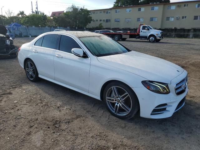 Photo 4 from auction – 2018 MERCEDES-BENZ E 300 with VIN WDDZF4JB9JA346191