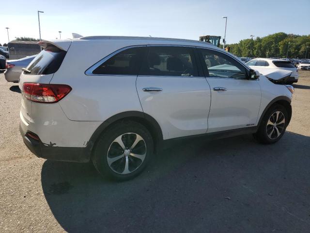 Photo 3 from auction – 2017 KIA SORENTO EX with VIN 5XYPHDA58HG311738
