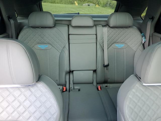 Photo 10 from auction – 2022 BENTLEY BENTAYGA with VIN SJAAM2ZV0NC039908