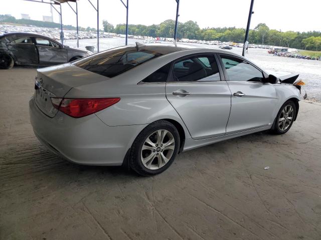 Photo 3 from auction – 2011 HYUNDAI SONATA SE with VIN 5NPEC4AC9BH166309
