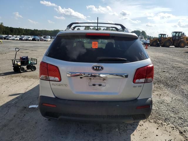 Photo 6 from auction – 2012 KIA SORENTO EX with VIN 5XYKUDA25CG187576