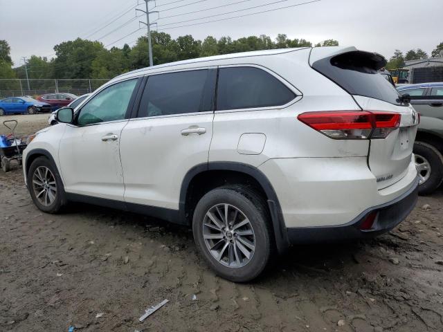 Zdjęcie 2 z aukcji – 2019 TOYOTA HIGHLANDER z VIN 5TDJZRFH6KS915527