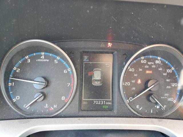 Photo 9 from auction – 2018 TOYOTA RAV4 ADVEN with VIN JTMRFREV3JJ198034