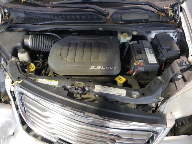 Photo 12 from auction – 2012 CHRYSLER TOWN & COU with VIN 2C4RC1CG5CR195729