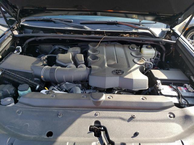 Photo 12 from auction – 2018 TOYOTA 4RUNNER SR with VIN JTEBU5JRXJ5539331