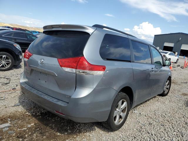 Photo 3 from auction – 2011 TOYOTA SIENNA LE with VIN 5TDKK3DCXBS105282