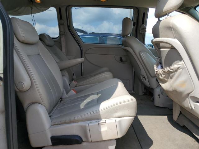Photo 11 from auction – 2005 CHRYSLER TOWN & COU with VIN 2C8GP54L55R296561