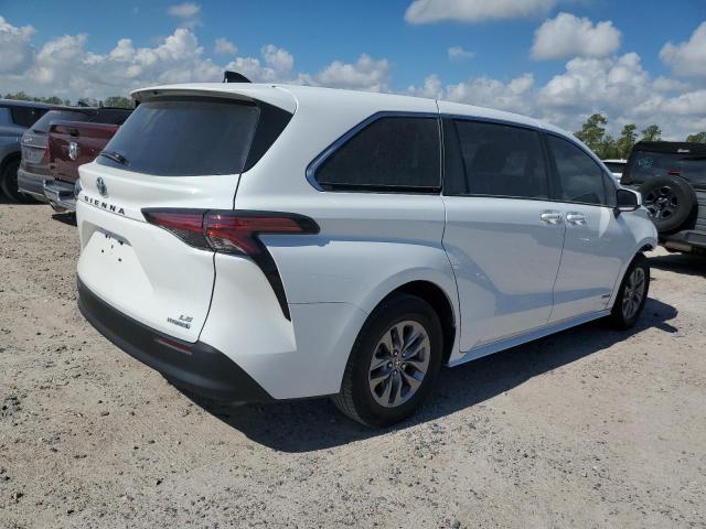 Photo 3 from auction – 2021 TOYOTA SIENNA LE with VIN 5TDKRKEC8MS071561