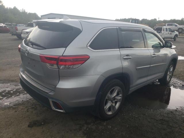 Photo 3 from auction – 2017 TOYOTA HIGHLANDER with VIN 5TDYZRFH2HS229573