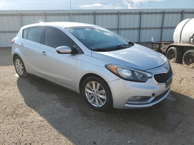 Photo 4 from auction – 2015 KIA FORTE EX with VIN KNAFX5A84F5347069
