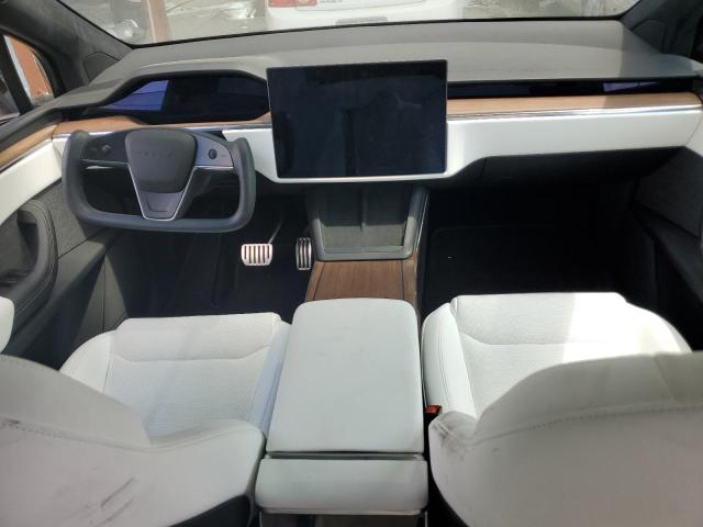 Photo 8 from auction – 2022 TESLA MODEL X with VIN 7SAXCDE54NF339986