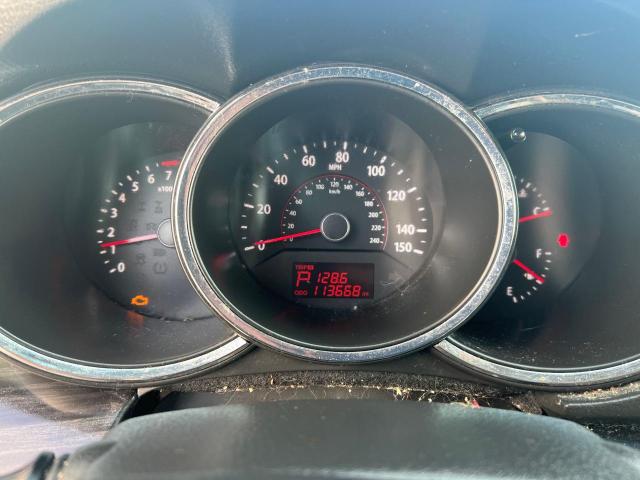 Photo 8 from auction – 2011 KIA SORENTO BA with VIN 5XYKTDA26BG100639