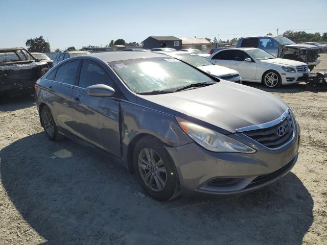 Photo 4 from auction – 2013 HYUNDAI SONATA GLS with VIN 5NPEB4AC0DH676487
