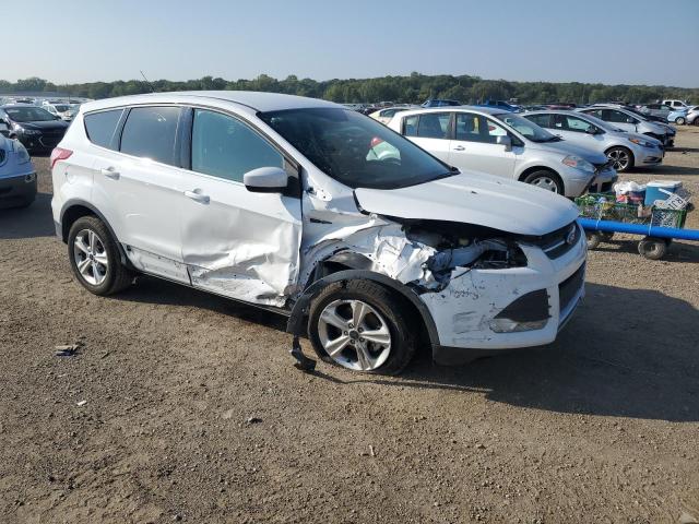 Photo 4 from auction – 2016 FORD ESCAPE SE with VIN 1FMCU0GX1GUB71956