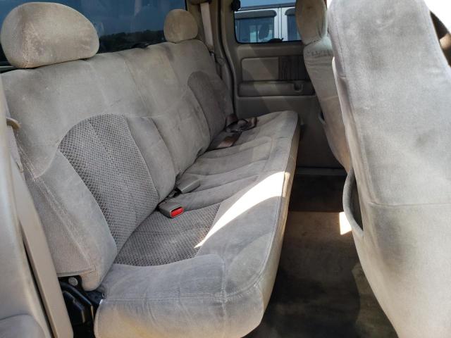 Photo 10 from auction – 2002 CHEVROLET SILVERADO with VIN 2GCEC19V821329487