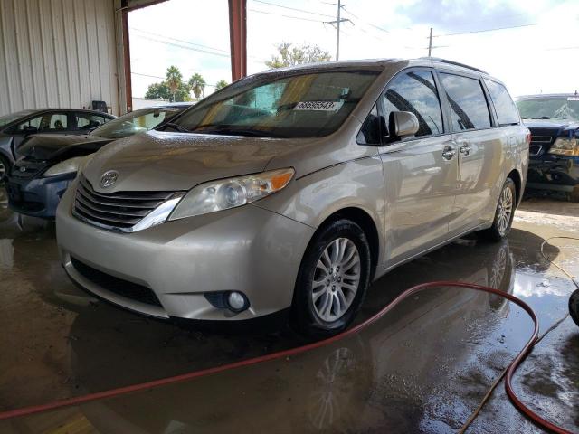 TOYOTA SIENNA XLE 2017 with VIN 5TDYZ3DC2HS789825 - Photo from auction