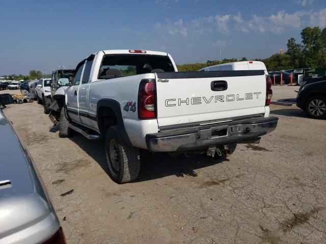 Photo 2 from auction – 2004 CHEVROLET SILVERADO with VIN 1GCHK29284E271572
