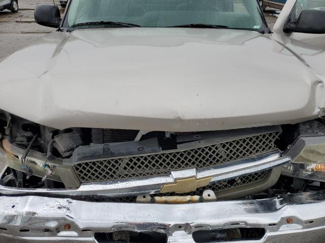 Photo 11 from auction – 2004 CHEVROLET SILVERADO with VIN 1GCEC14V24Z175229