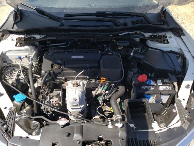 Photo 11 from auction – 2016 HONDA ACCORD EX with VIN 1HGCR2F73GA057706