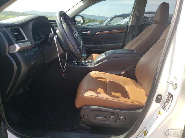 Photo 7 from auction – 2019 TOYOTA HIGHLANDER with VIN 5TDDZRFH2KS949851