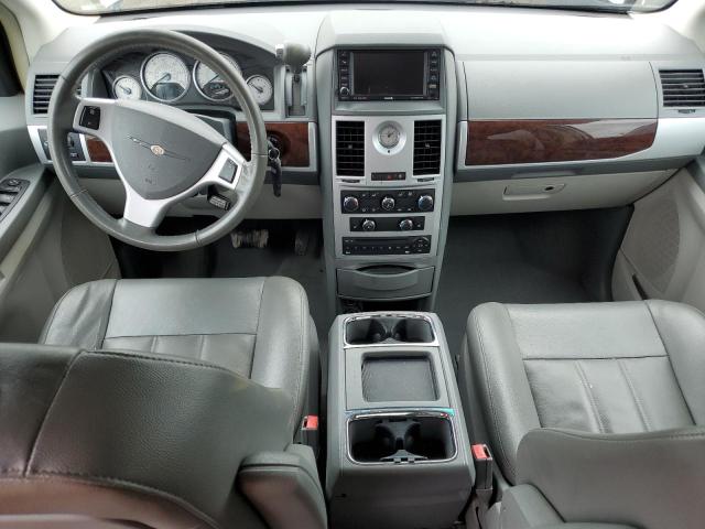 Photo 8 from auction – 2010 CHRYSLER TOWN & COU with VIN 2A4RR5DX9AR123749