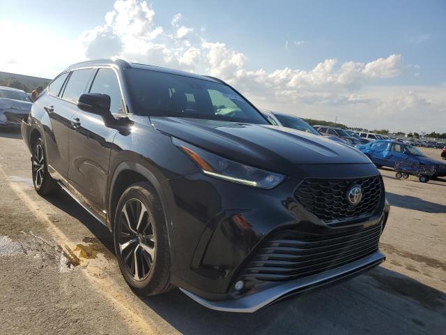 Photo 4 from auction – 2021 TOYOTA HIGHLANDER with VIN 5TDLZRBH3MS124289