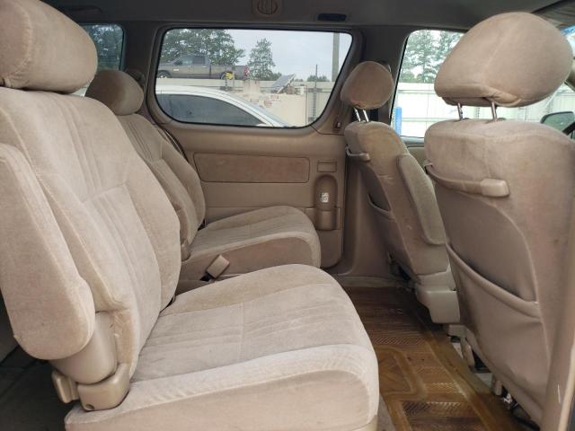 Photo 11 from auction – 2002 TOYOTA SIENNA LE with VIN 4T3ZF13C22U479022