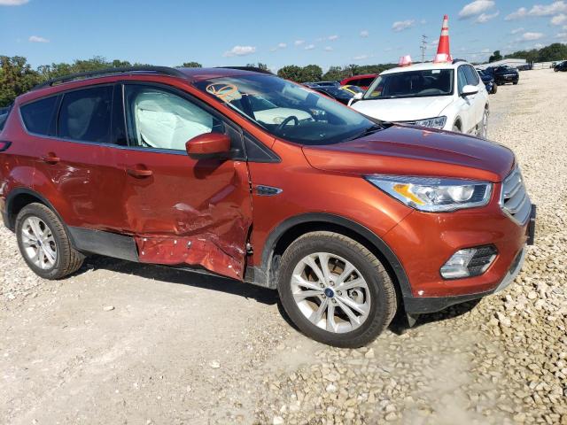 Photo 4 from auction – 2019 FORD ESCAPE SEL with VIN 1FMCU9HD2KUB78464