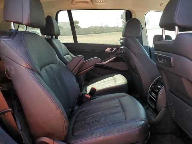 Photo 10 from auction – 2021 BMW X7 XDRIVE4 with VIN 5UXCW2C04M9E73356
