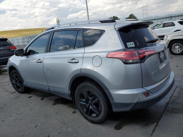 Photo 2 from auction – 2018 TOYOTA RAV4 LE with VIN JTMBFREV0JJ253671