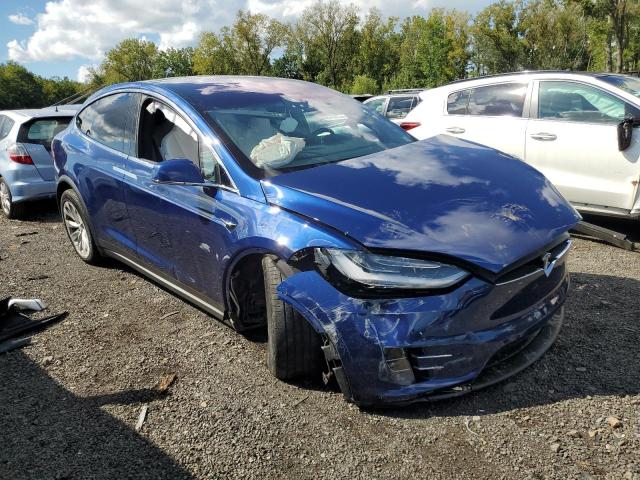 Photo 4 from auction – 2019 TESLA MODEL X with VIN 5YJXCAE27KF208547
