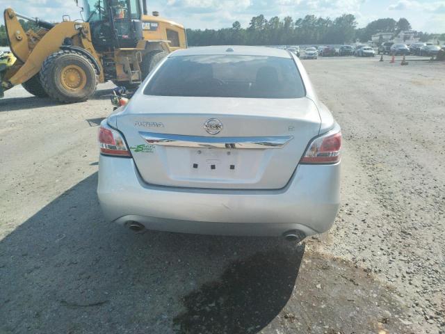 Photo 6 from auction – 2015 NISSAN ALTIMA 2.5 with VIN 1N4AL3AP2FN344732
