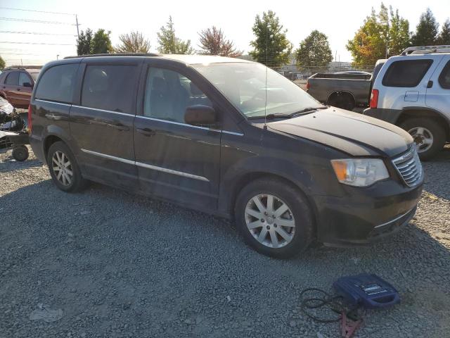 Photo 4 from auction – 2014 CHRYSLER TOWN & COU with VIN 2C4RC1BG1ER442880