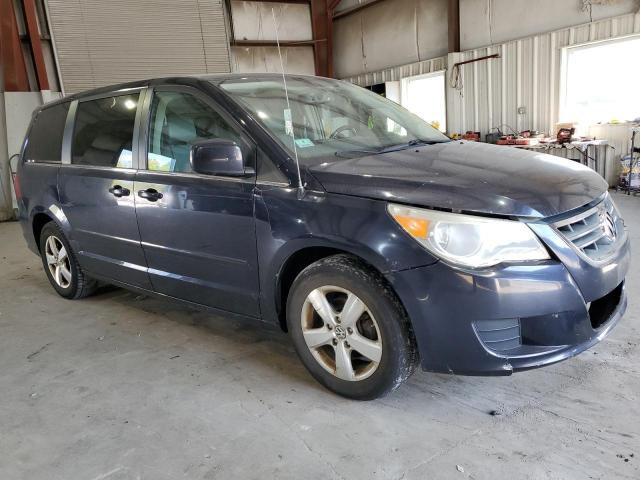 Photo 4 from auction – 2010 VOLKSWAGEN ROUTAN with VIN 2V4RW3D10AR294328