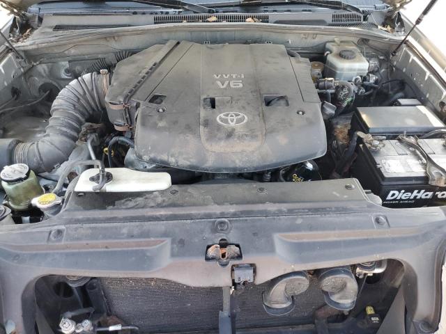 Photo 12 from auction – 2004 TOYOTA 4RUNNER SR with VIN JTEBU14R040038650