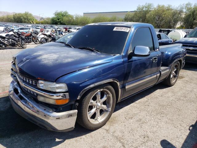 CHEVROLET SILVERADO 2000 with VIN 1GCEC14T1YZ223873 - Photo from auction